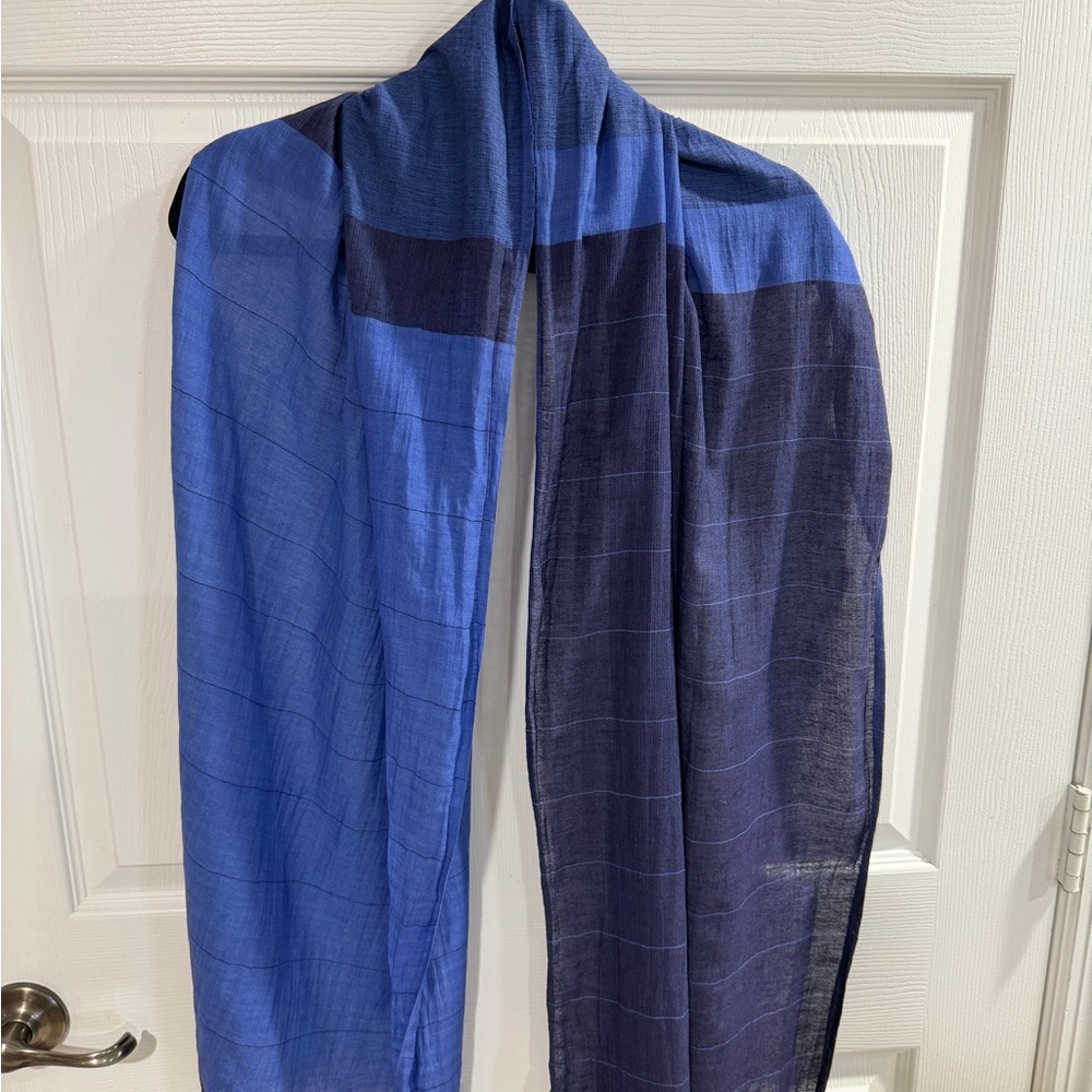 Eileen Fisher Scarf two-tone blue windowpane pattern Made in India - Picture 2 of 6